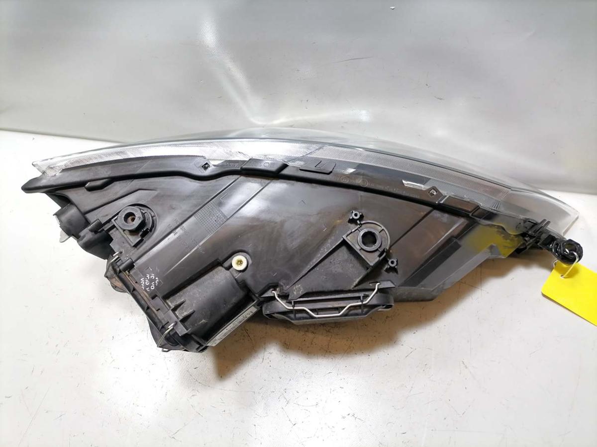 Seat Leon 5F original Scheinwerfer vorn links Halogen Bj.2015